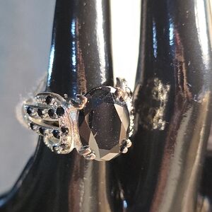Elegant Black Stone Silver Ring